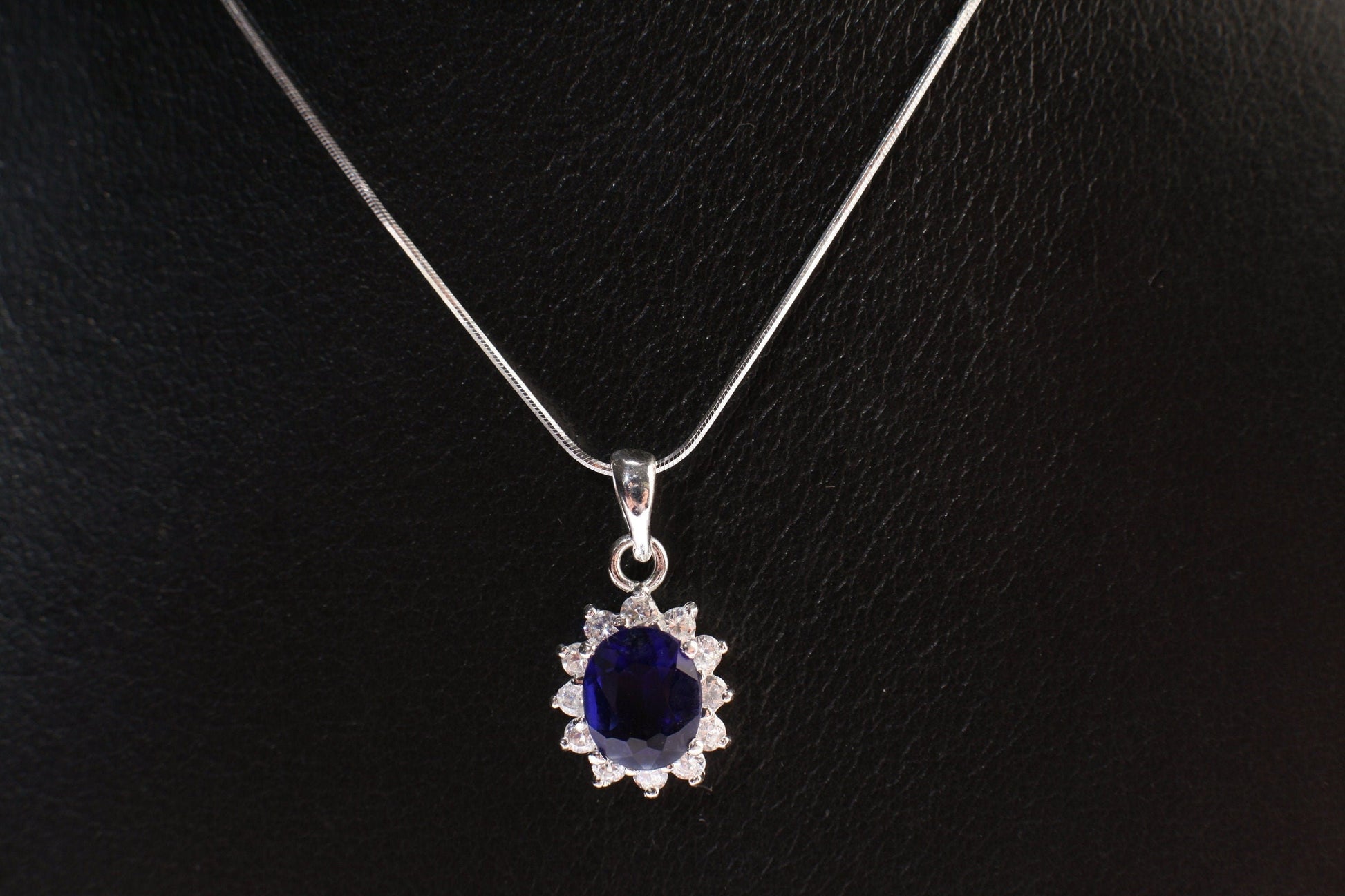 Cubic Zirconia Sapphire Oval 13x18mm Pendant 925 Sterling Silver , Deep Blue CZ Diamond Style, Italian Sterling Silver Chain,Gift