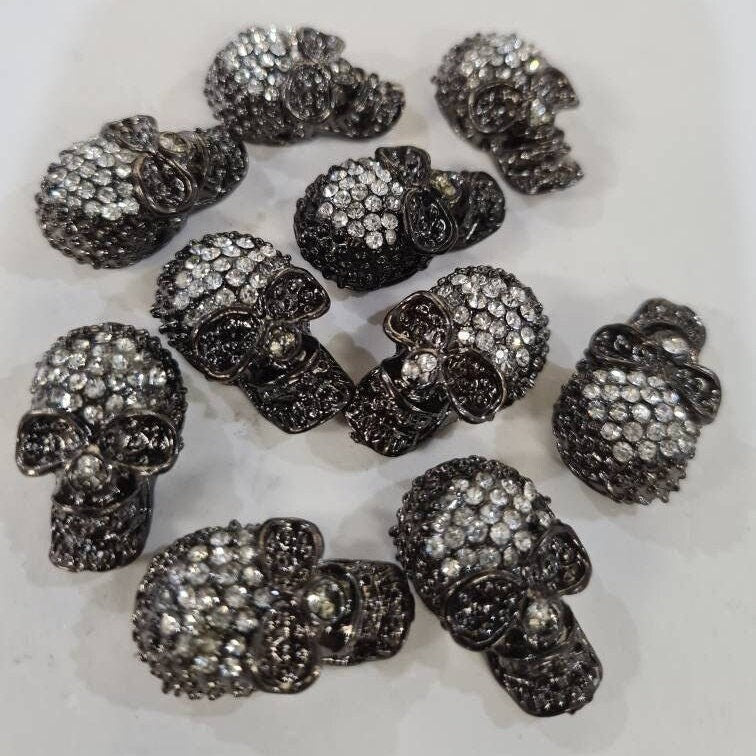 Crystal rhinestone pave gunmetal black 15x24mm Skull center drilled , sparkly, spacer, focal bead, home decor, Halloween bracelet making pc