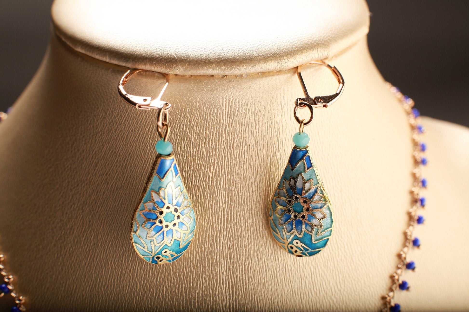 Traditional Cloisonné Pendant Vintage Floral Flowers Focal with Gold Plated Beaded Chain Necklace 20" and matching Leverback Earrings set