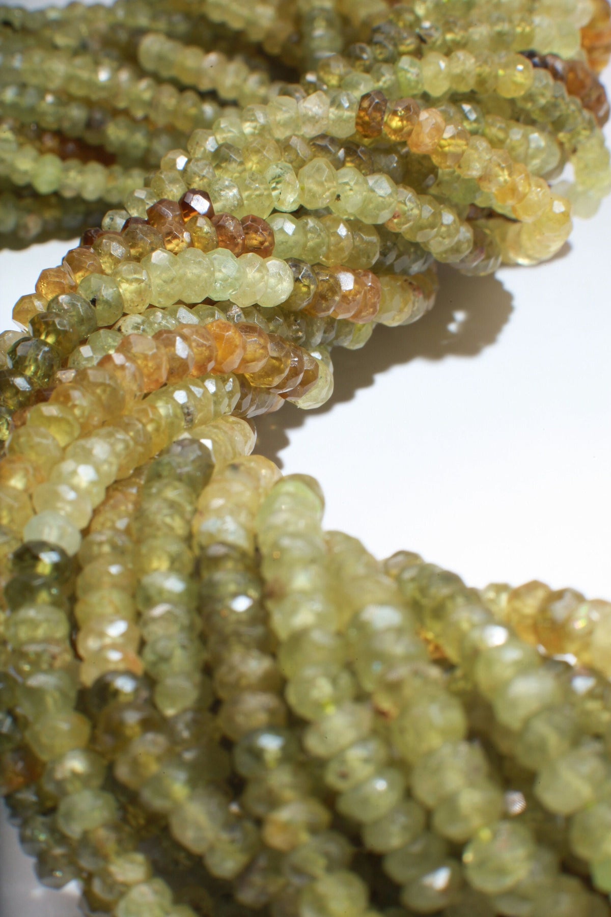 Grossular Garne 4mm Faceted Roundel Diamond Cut, natural gemstone, DIY Jewelry Making Gemstone 13.5" Strand