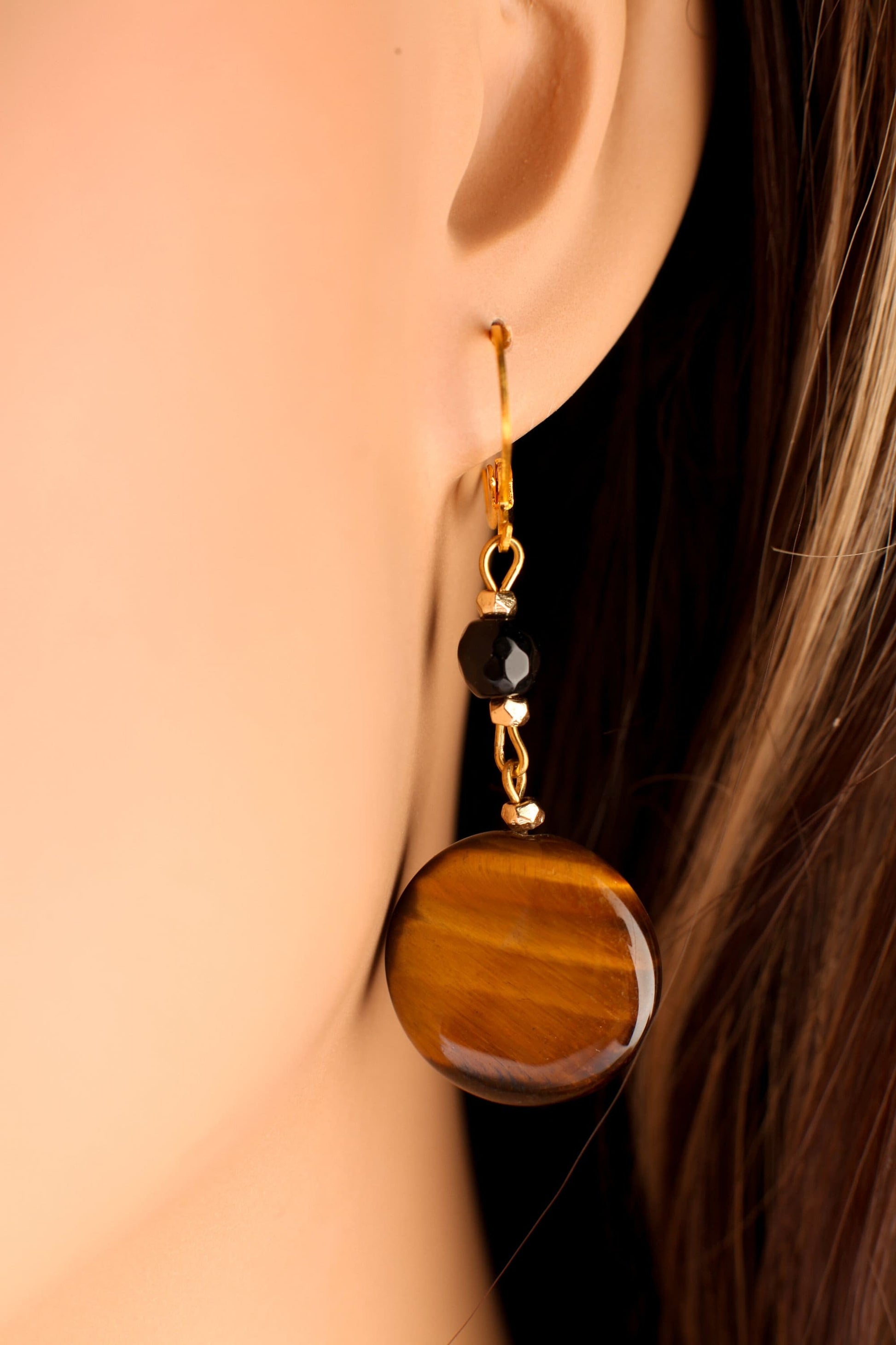 Tiger Eye Disk 20mm with Dangling Black Onyx Spacer Beads in Gold Leverback Earrings