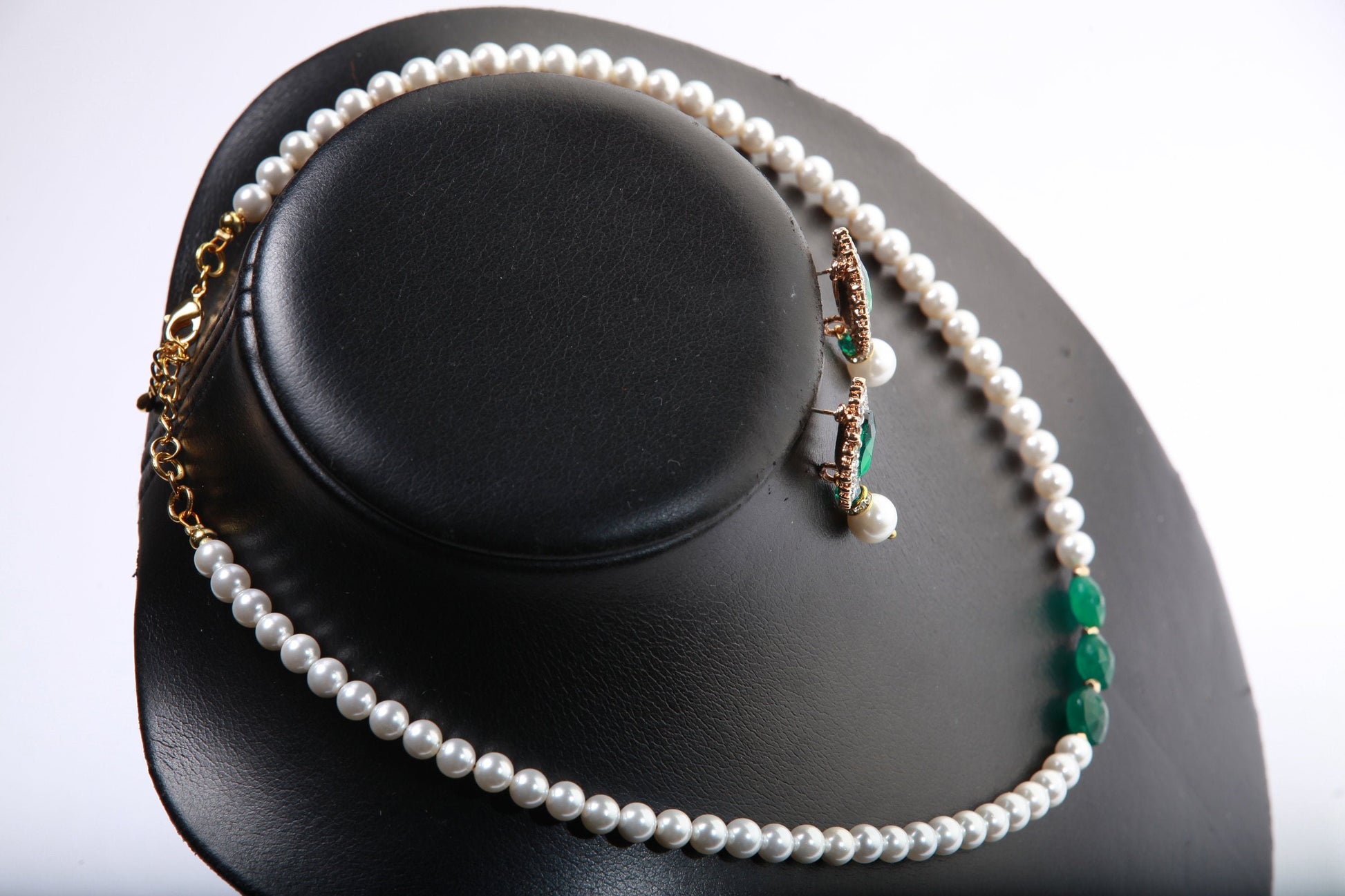 Green Onyx Faceted Coin, Natural Oyster Shell Pearl 8mm Adjustable Necklace, Emerald Crystal CZ Dangling Earrings Bridal Jewelry Set