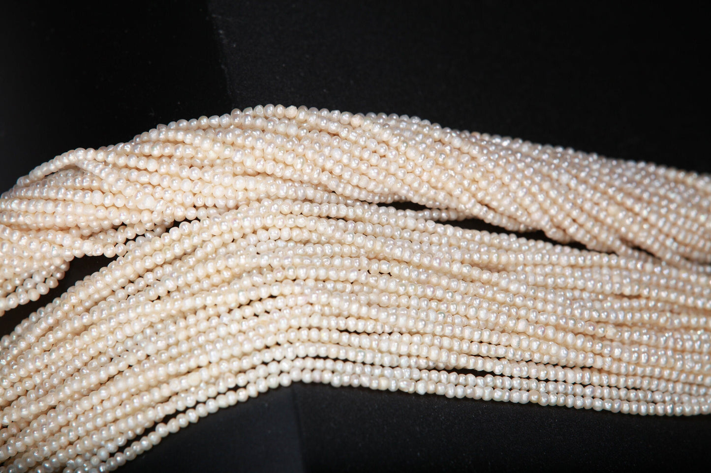 Genuine Freshwater Pearl Potato 2.5-4mm Seed Pearl, 13.5" Strand