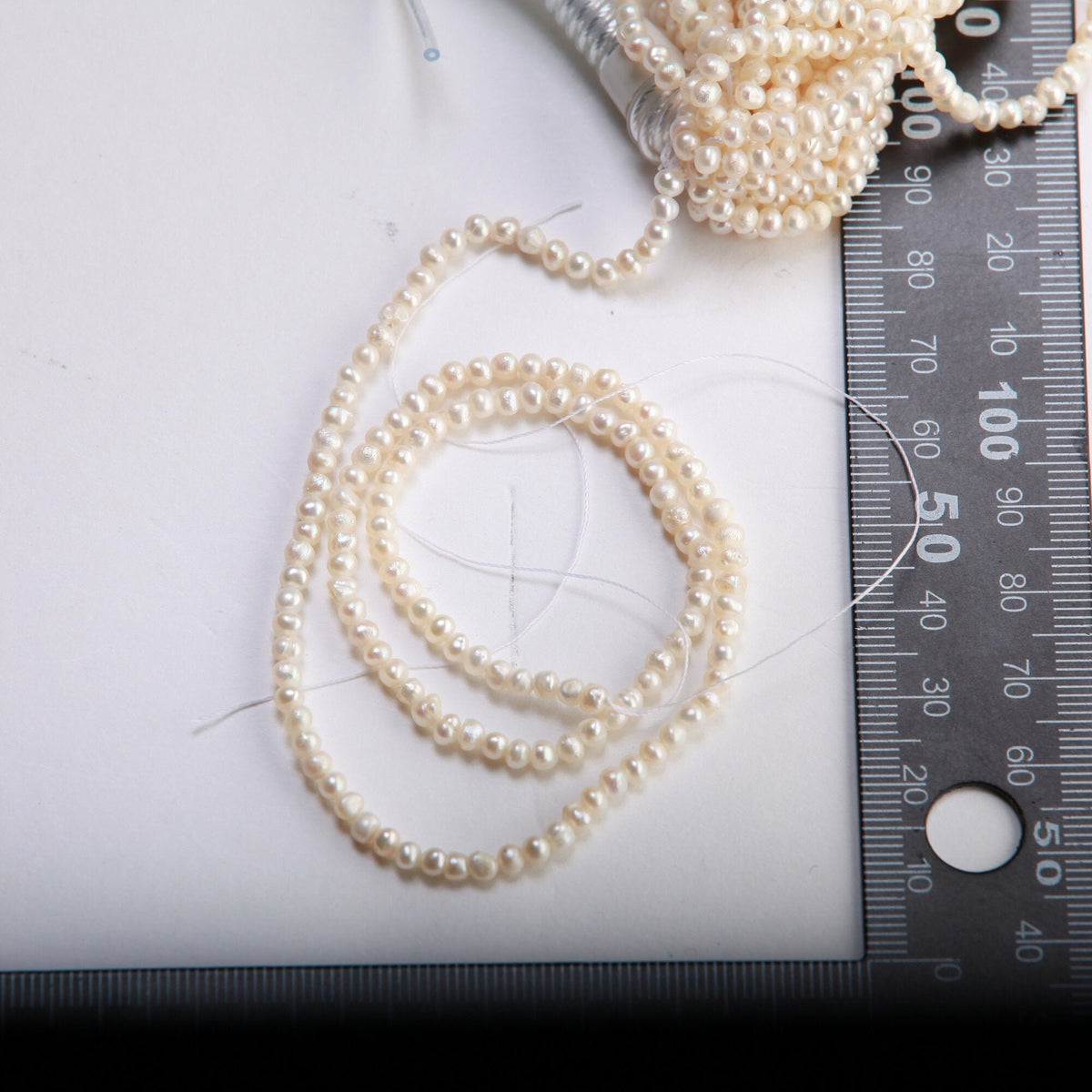 Genuine Freshwater Pearl Potato 2.5-4mm Seed Pearl, 13.5" Strand