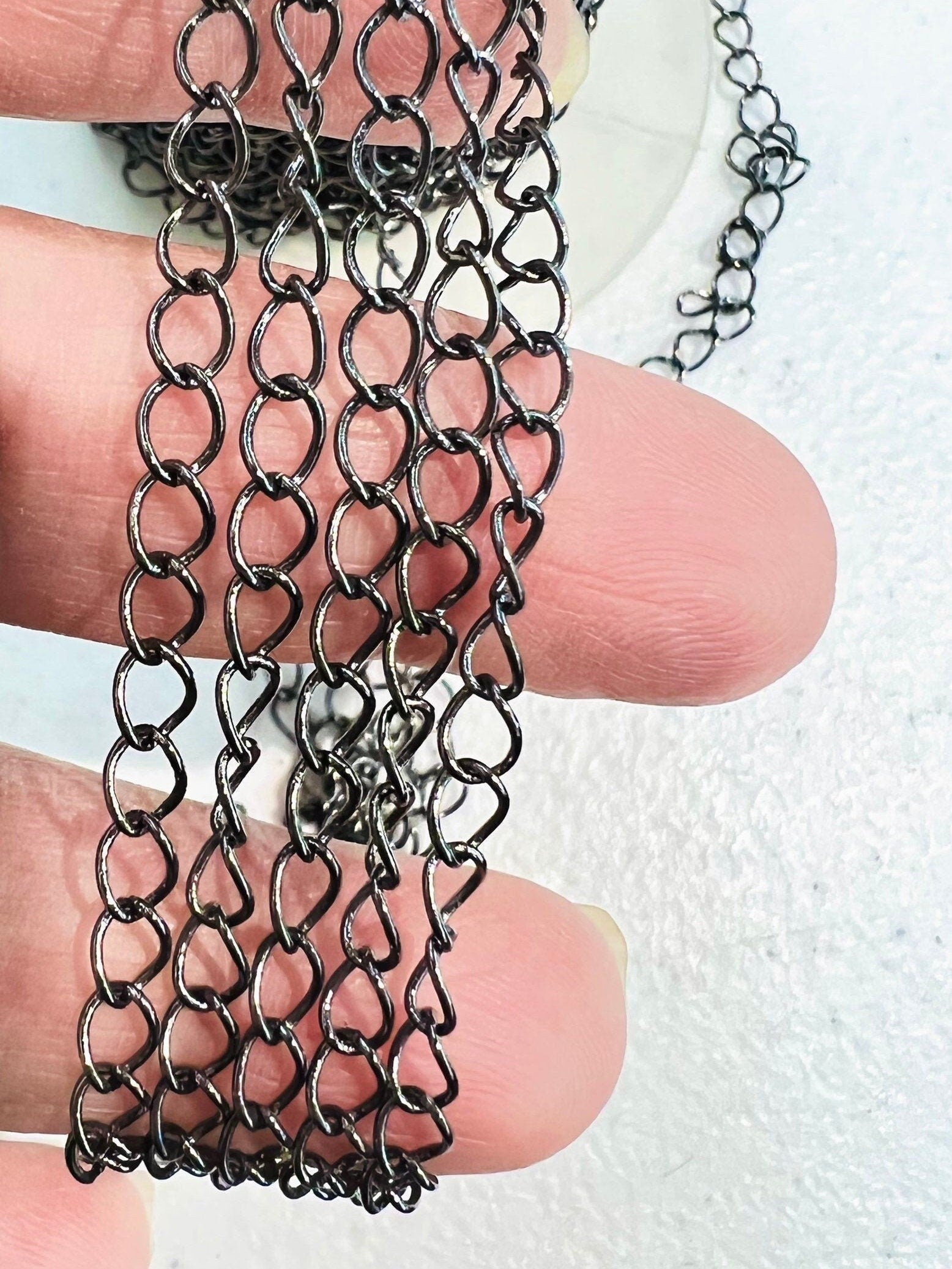 3 feet gunmetal black oxidized chain ,great for extender, jewelry making supplies, wavy cable chain,sell by 1 yard, 36&quot;