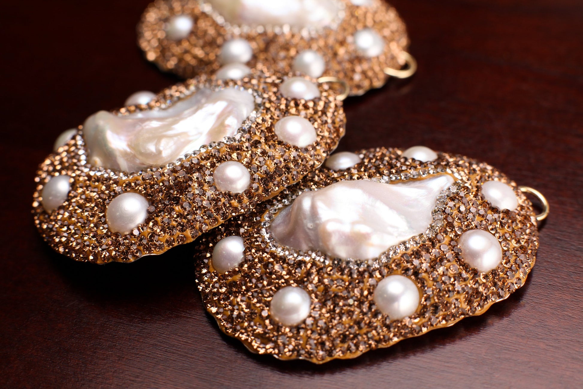 Freshwater Biwa Pearl Pendant, Inlaid Rhinestone Crystal Handmade Fancy Focal Bead, 42x58mm, 1 pc, Jewelry Making Bling Bead