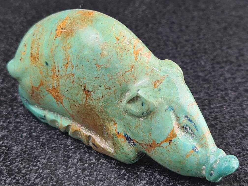 Natural Turquoise Hand Crafted Pig Totem, Miniature Animals Collectible Figurines Vintage Sculpture, Old Stock