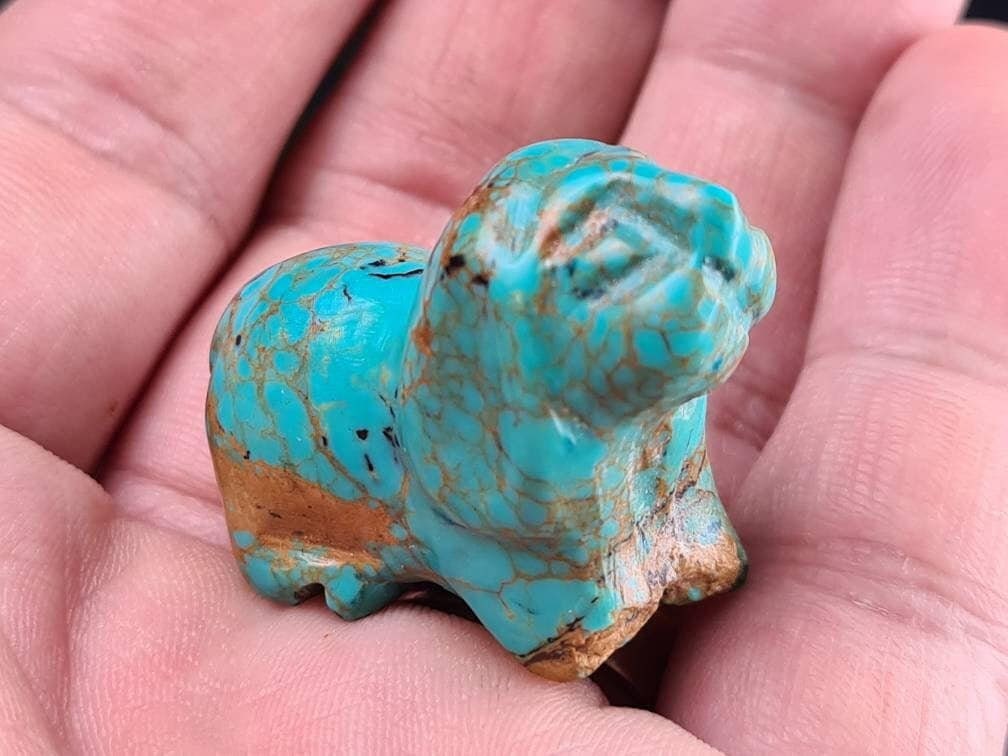 Natural Turquoise Hand Carved Dog, Cocker Spaniel Totem, Miniature Animals Collectible Figurines Vintage Sculpture, Old Stock