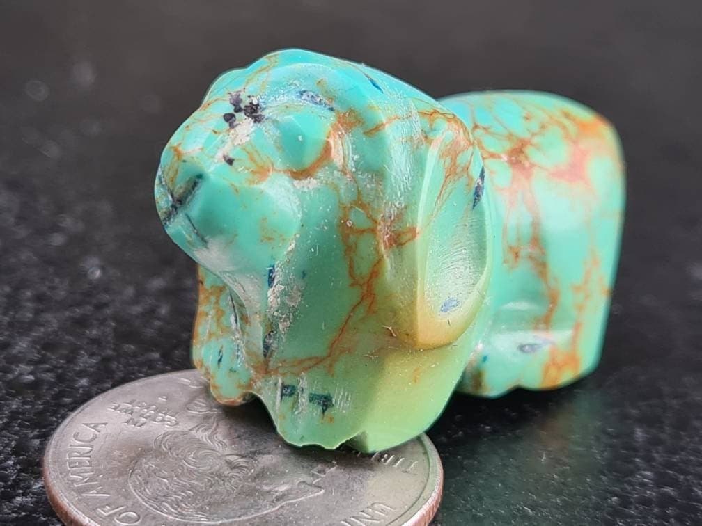 Natural Turquoise Hand Crafted Dog Totem, Miniature Animals Collectible Figurines Vintage Sculpture, Old Stock