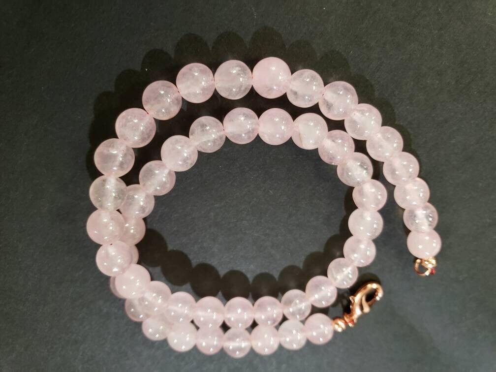 Natiral Rose Quartz 8mm smooth Round 8mm beaded Rose Gold Necklace . Soft pink Gemstone for Love valentine gift