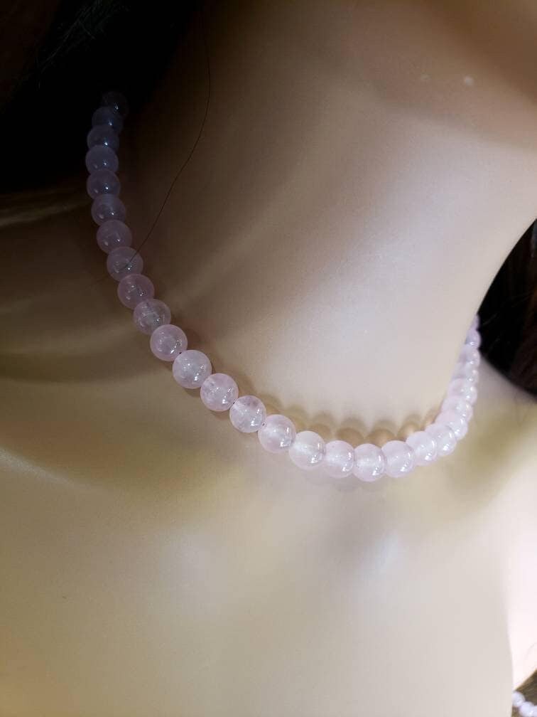 Natiral Rose Quartz 8mm smooth Round 8mm beaded Rose Gold Necklace . Soft pink Gemstone for Love valentine gift