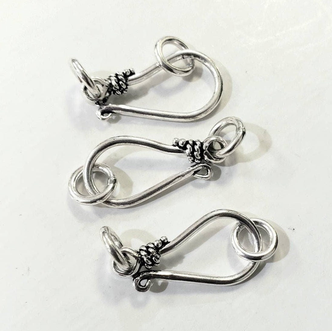 925 Sterling Silver Bali Hook clasp. 20mm long hook , plus include 2 side Jump ring, handmade, vintage jewelry making clasp 1 set or bulk