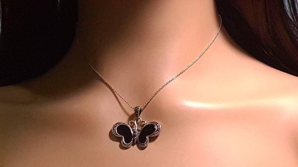 Marcasite 925 Sterling Silver Black Onyx Butterfly Pendant Necklace with Rhodium Non Tarnish Sterling Silver Chain 21x32mm Vintage, Antique