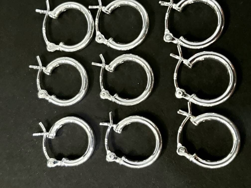 925 Sterling Silver 12mm snap on small hoop earring. Minimalist simple wear hoop earring. 1 pair, 925 stamped