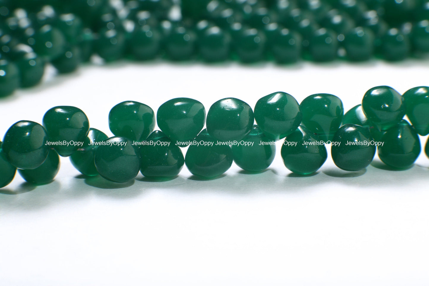 Natural Green Onyx Onion Drop, Dark Emerald Green 8.5-9mm Onion Briolette smooth Drop Jewelry Gemstone