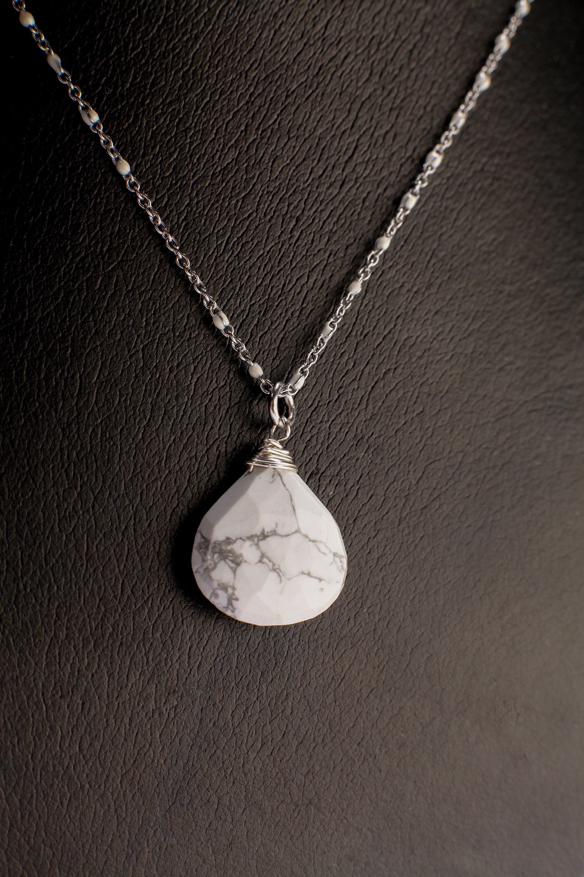 Natural White Howlite 17x21mm Wire Wrapped Heart Shape Faceted Teardrop Pendant Necklace, Matching Earrings 925 Sterling Silver Jewelry Set