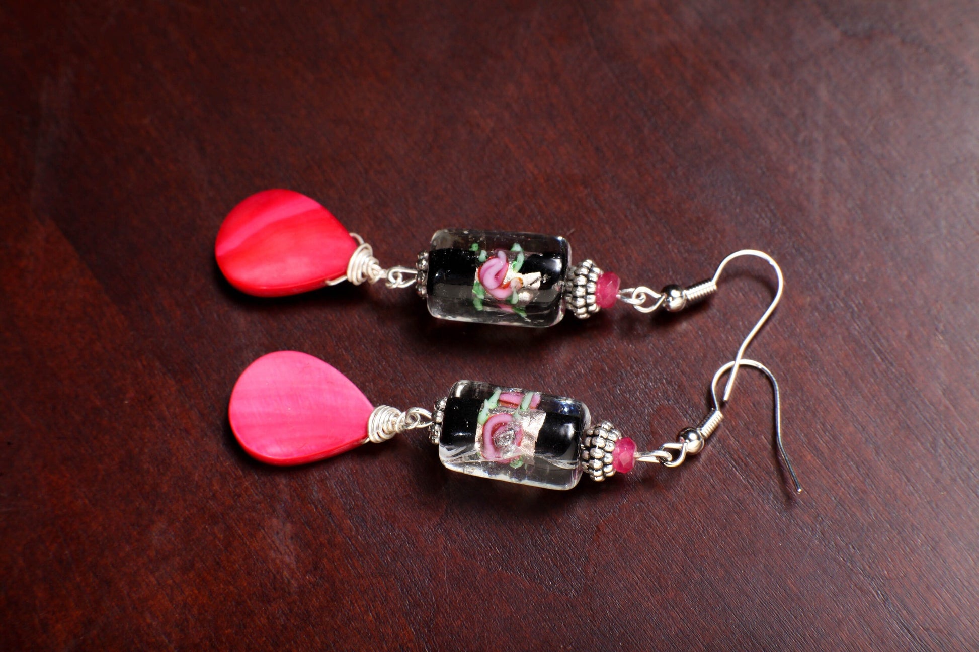Mother of Pearl Shell 14x20mm Earrings, Wire Wrapped Pink Sea Shell Pear Drop with Dangling Silver Foil Flower Lamp Work Earwire Earrings