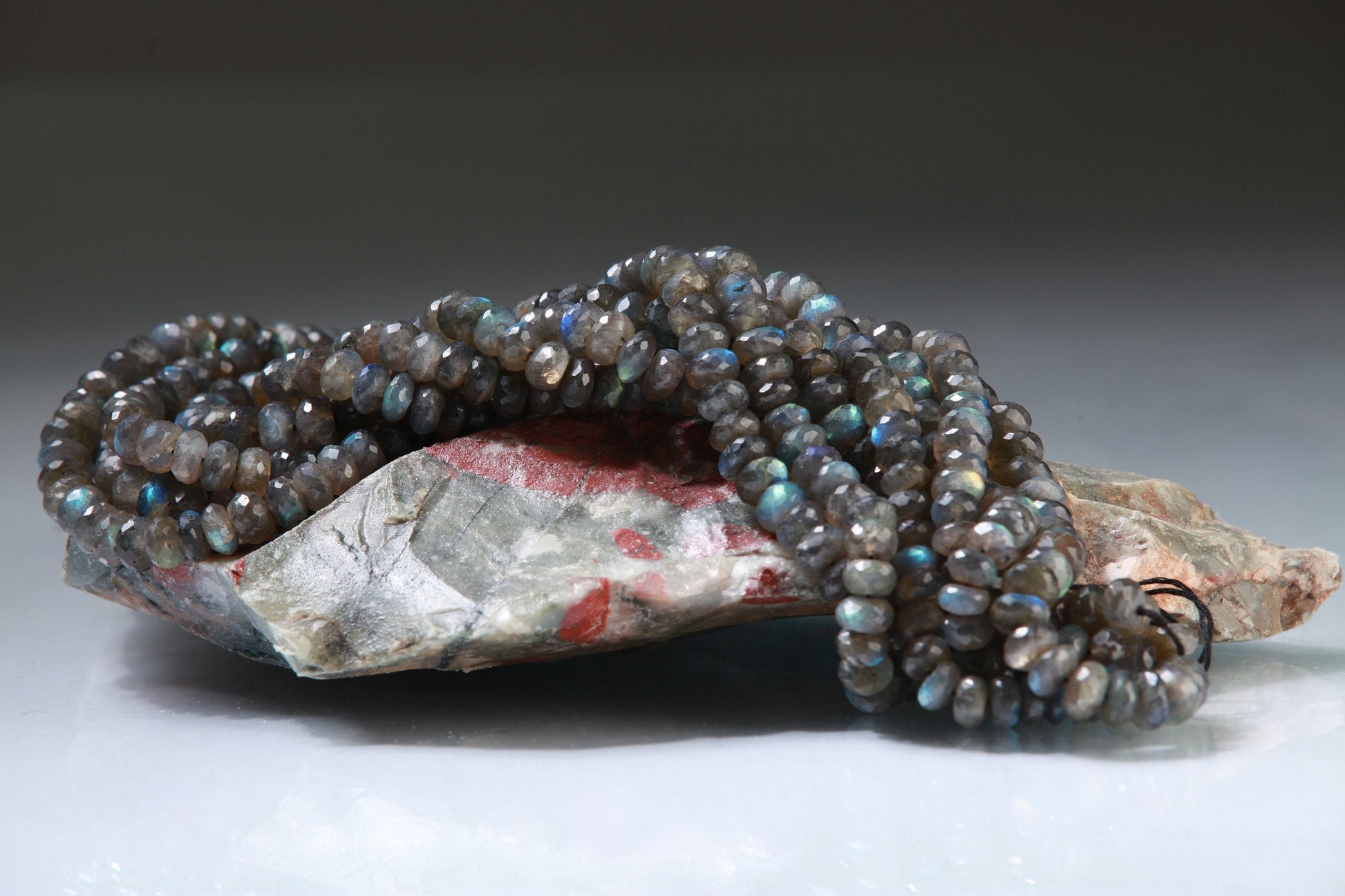 Natural Labradorite Faceted Rondelle in 8&quot;, 8.5-9, 9-9.5mm Healing Gemstone Beads