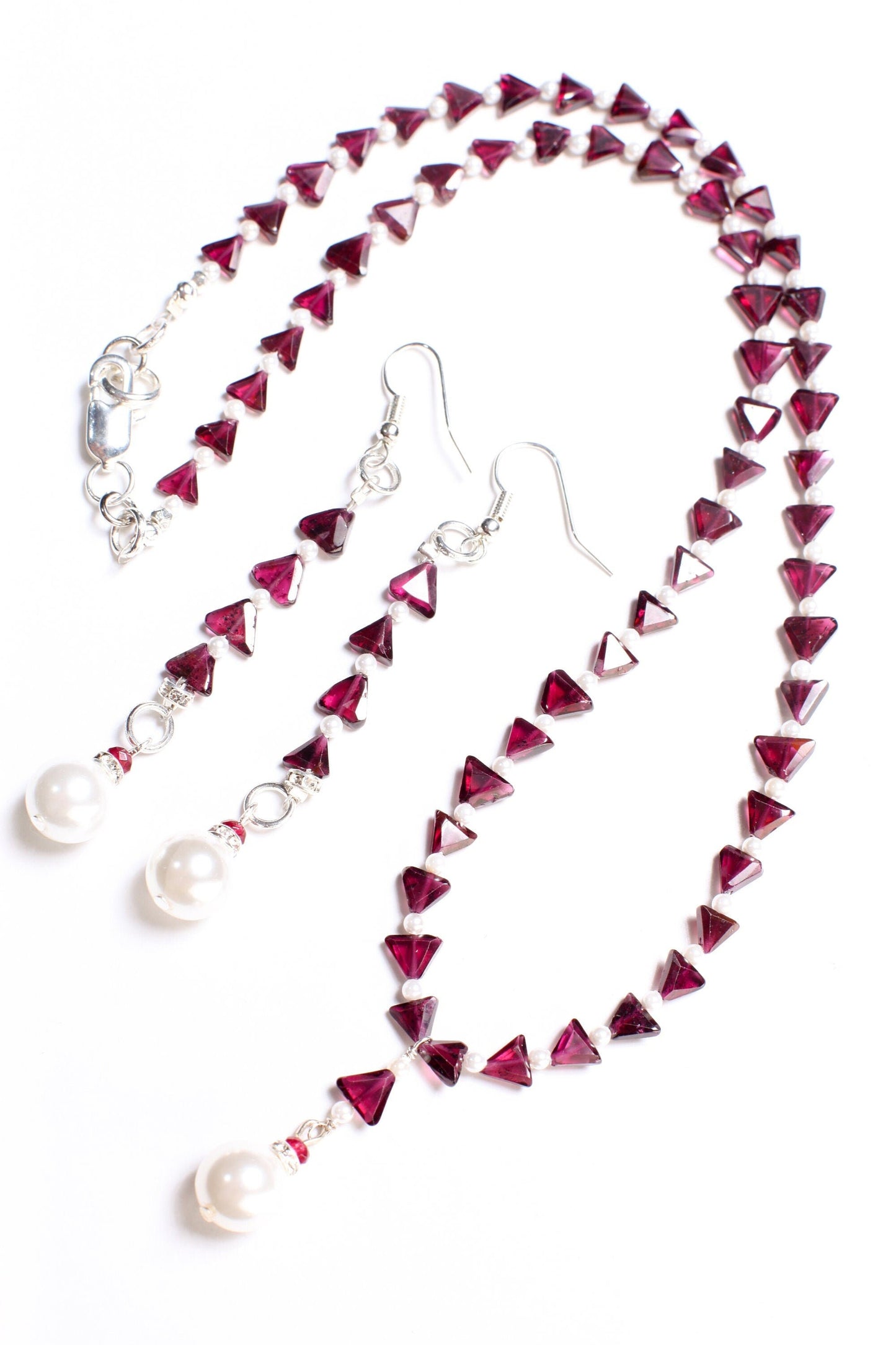 Genuine Garnet triangle shape with 2.5mm Freshwater Pearl Spacers Necklace and Matching Shell Pearl Dangling Earrings Jewelry Set.