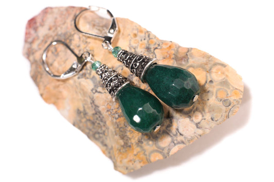 Dark Green Emerald Jade 10x14mm Teardrop with Bali Style Cone, Victorian Style, Silver Leverback Earrings, Gift for her