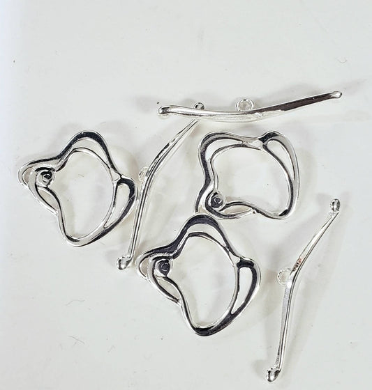 925 Sterling Silver Bali shiny toggle clasp, fancy shape, 13x16mm Square and 30mm long bar. 925 stamped. 1 set or 2 set price .
