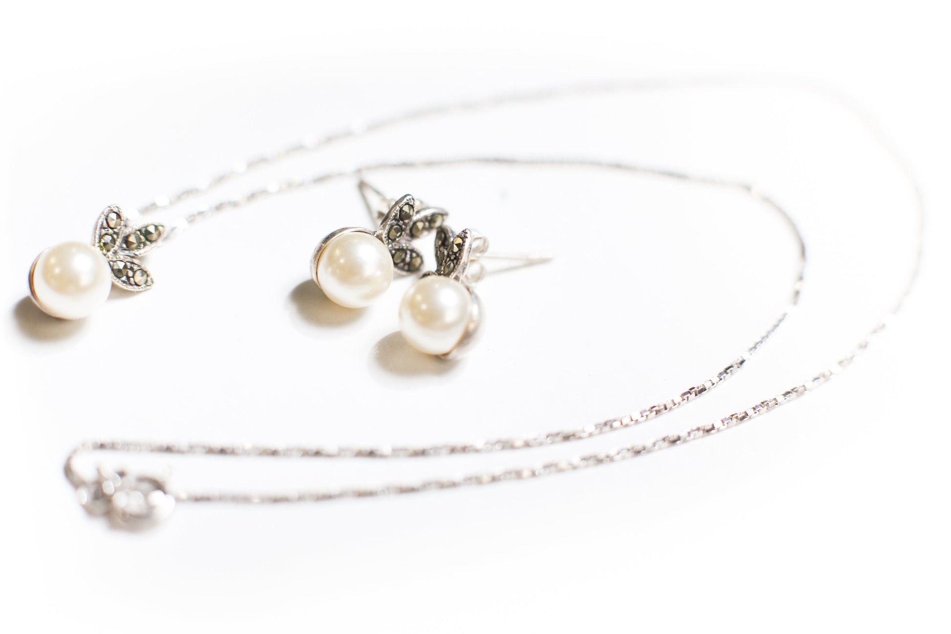 925 Sterling Silver Marcasite with Pearl 8mm Flower Post Earrings and Sterling Silver Box Chain 16" Necklace vintage Antique jewelry set.