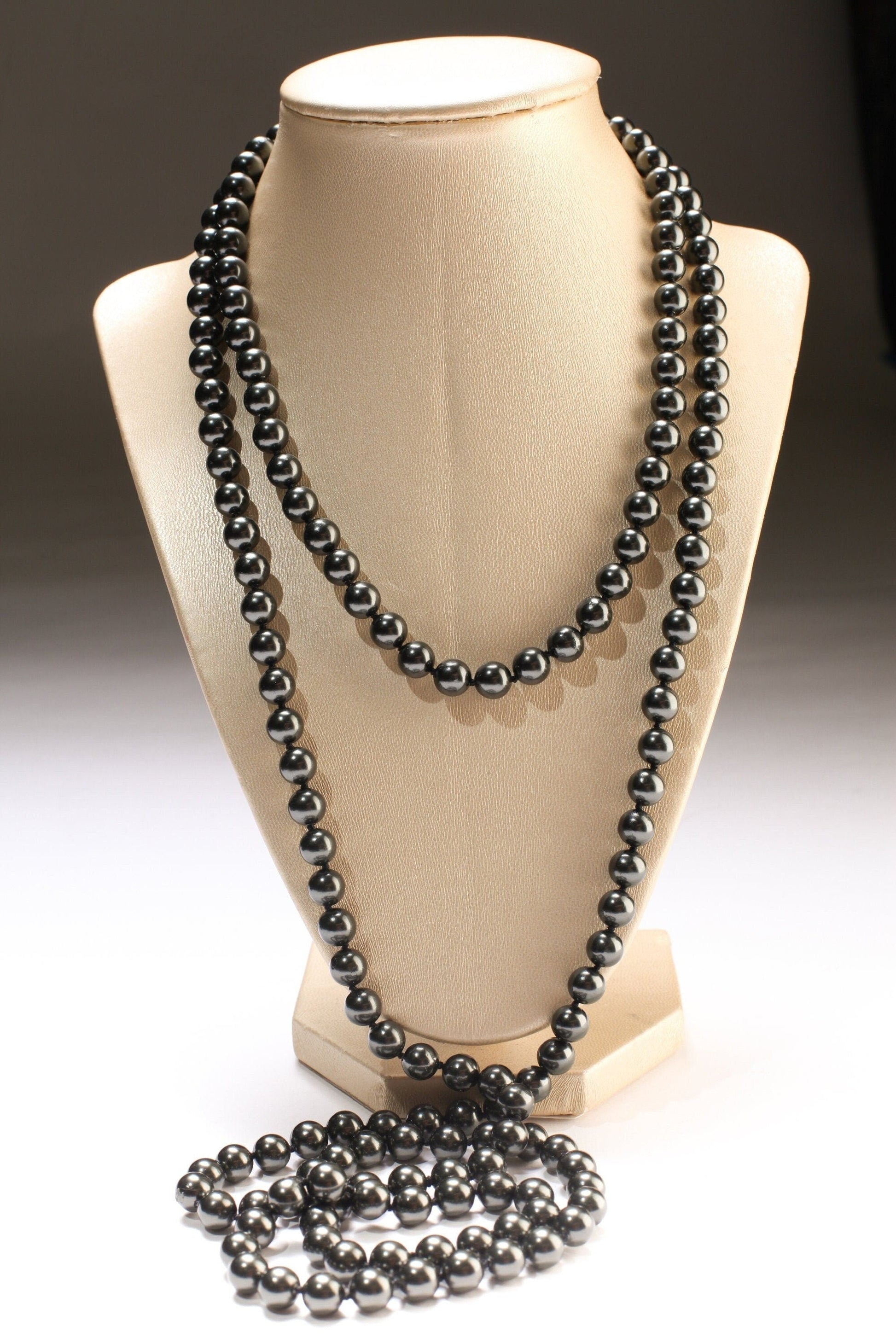 64" Hand Knotted black South Seashell Pearl 8mm Round Beads Statement Black Long Double, Triple Layers Necklace 174 Pcs