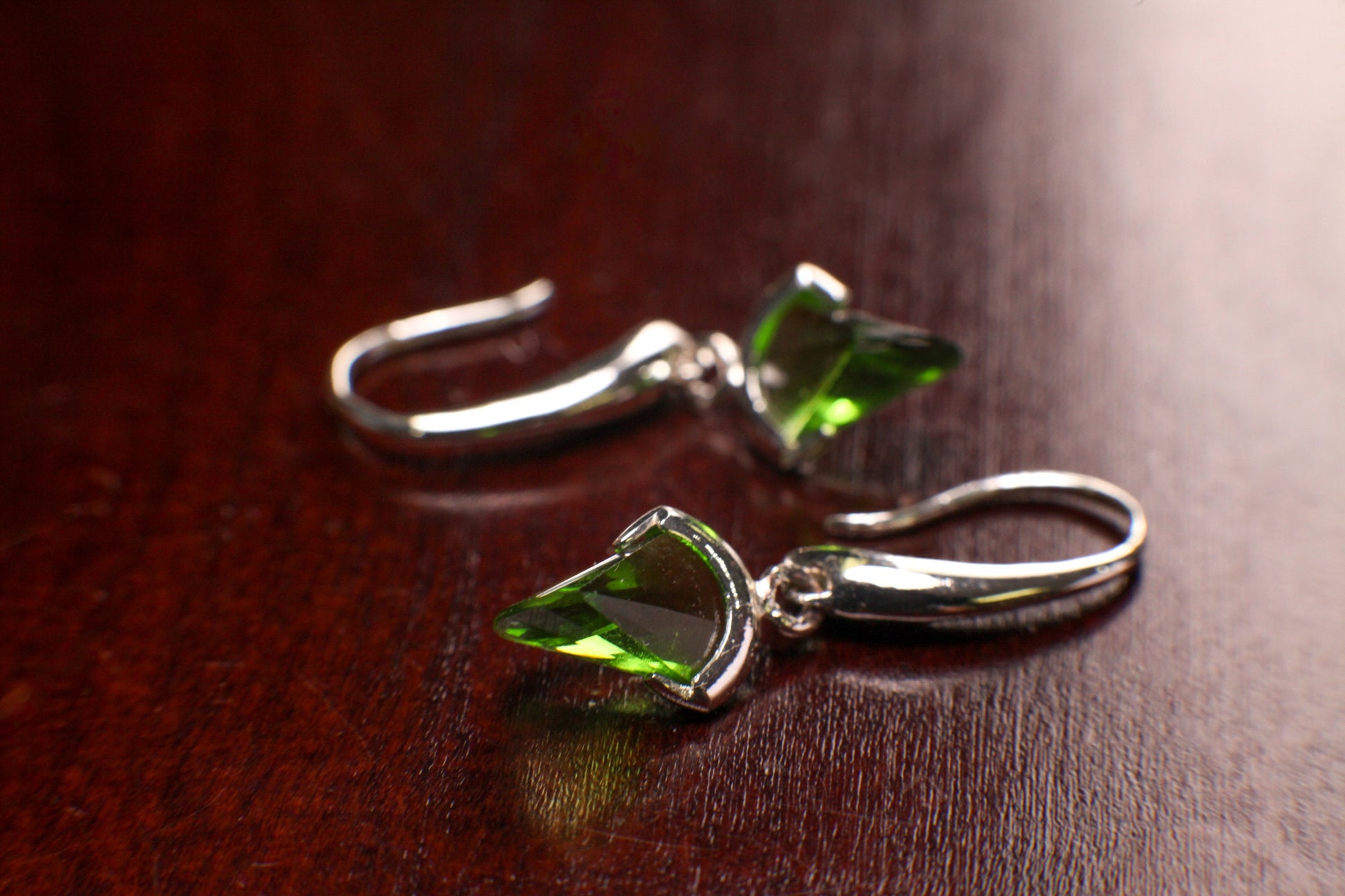 Natural Peridot Triangular 925 Sterling Silver Huggie Hook Dangle Earrings, 925 Stamped Beautiful gift for Woman