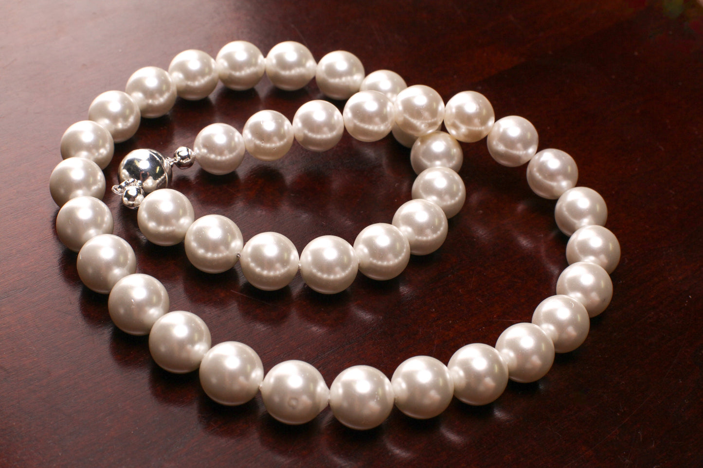 12mm White South Seashell Pearl Necklace with Magnetic Clasp Bridal ,Evening wear , party , Elegant gift