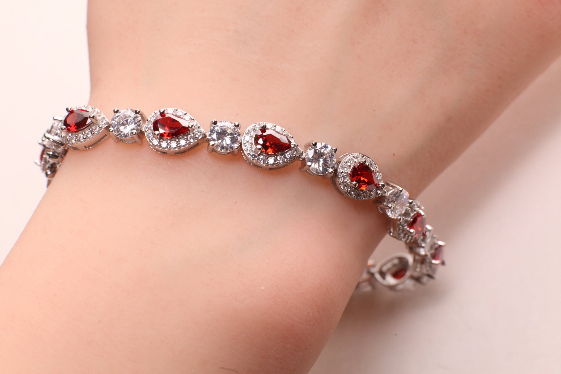 Garnet Teardrop shape Prong Setting CZ Diamond 925 Sterling Silver Tennis Bracelet with double Safety Lock 7.5"