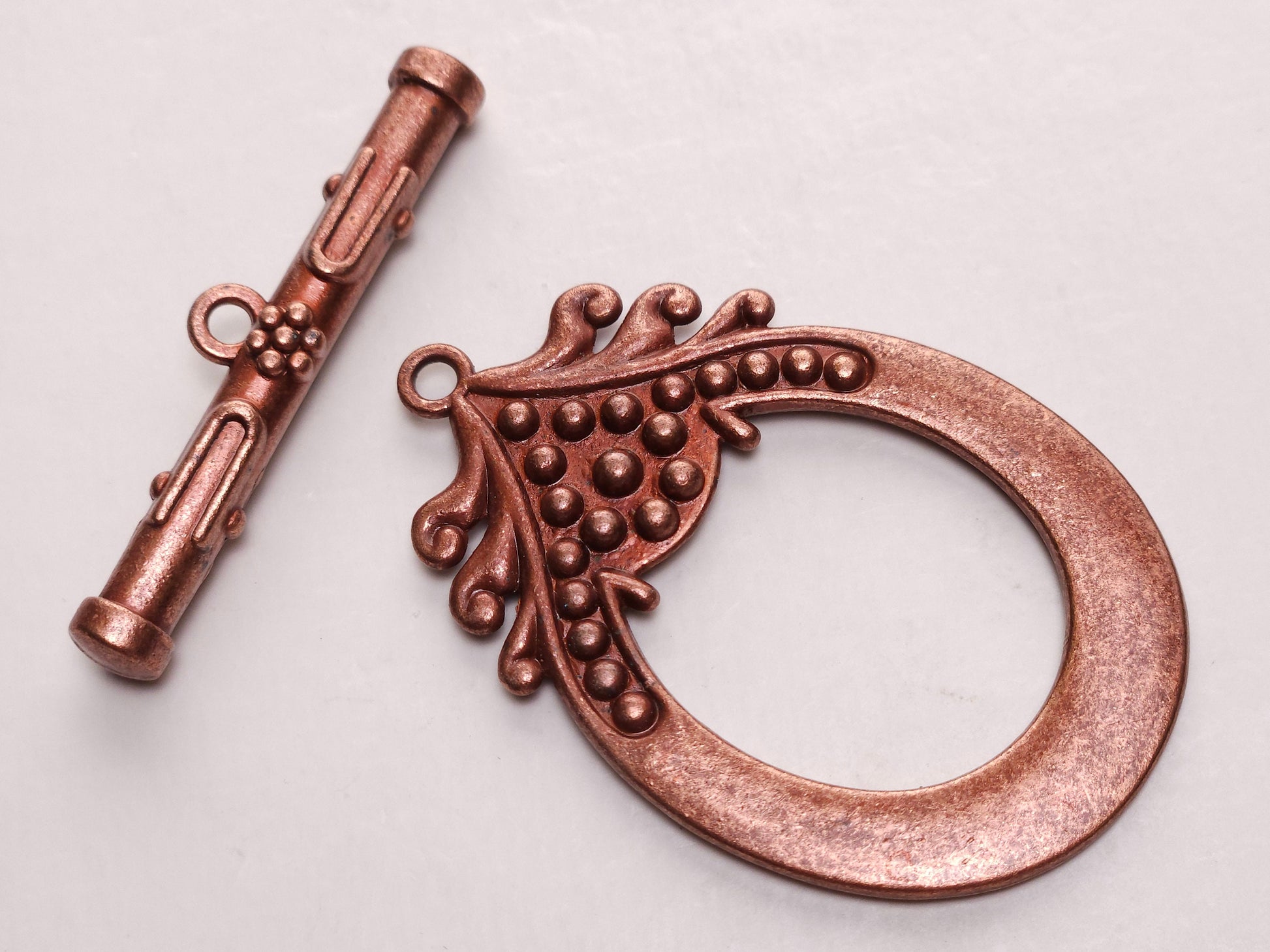 Antique Brass, Copper largeToggle clasp, 50mm Fancy drop & bar, use for pendant drop, focal or as Clasp. 1 set