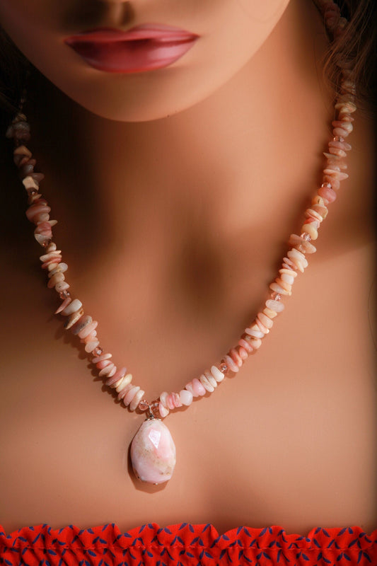 Pink Peruvian Opal Raw Chips Gemstone with Free Form pink peru opal Faceted Pendant in 18" Necklace and 2" Extension Chain.