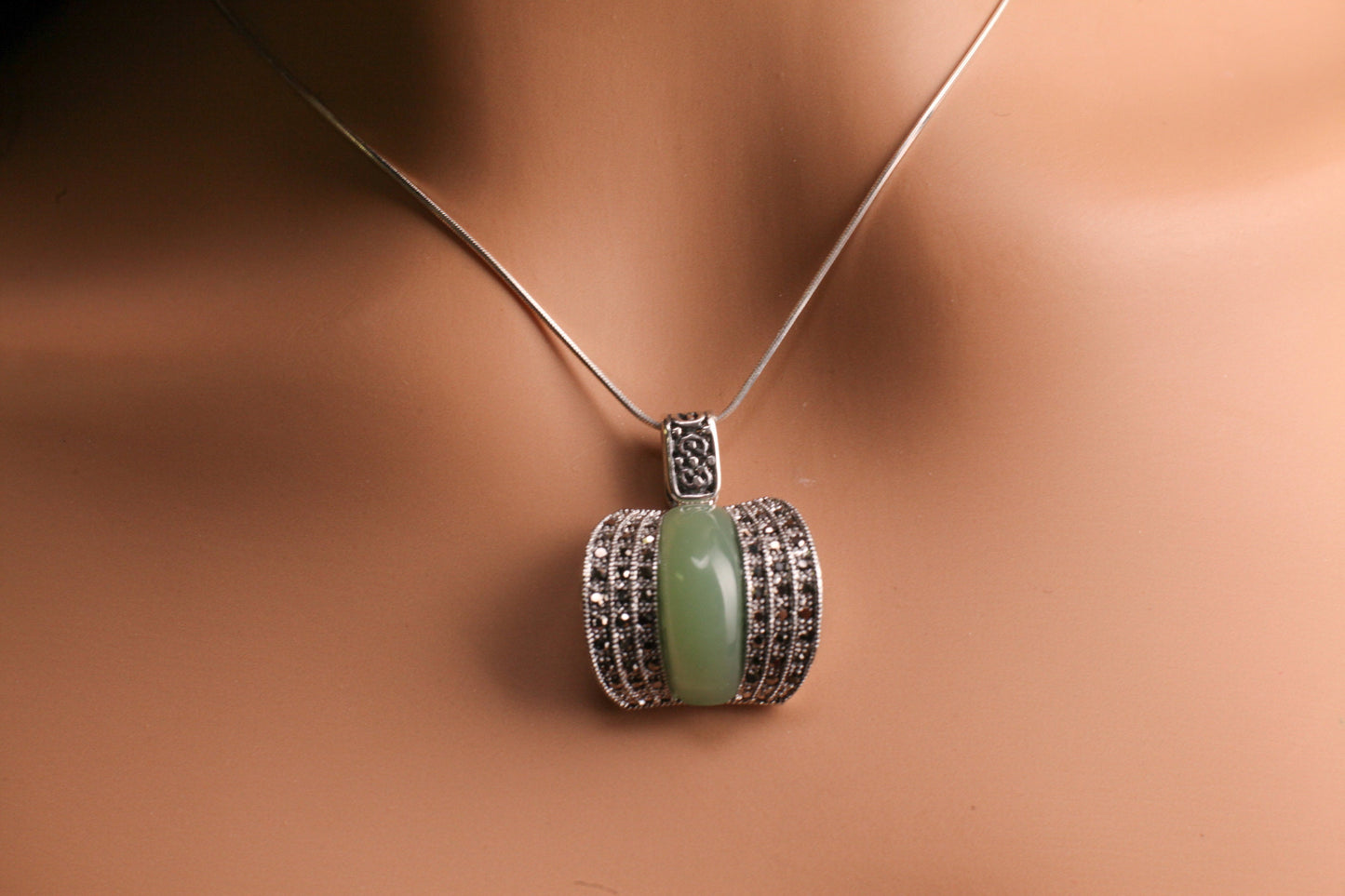 Marcasite Jade pendant 925 Sterling Silver Necklace, Vintage, Antique Marcasite Gift for her