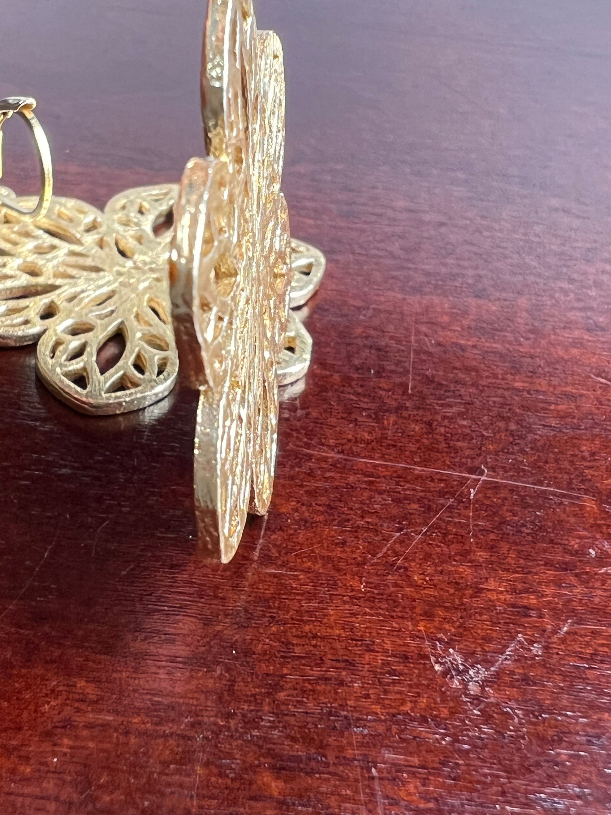 18k Gold Vermeil Bali brush gold Filigree flower 28x35mm Handmade Leverback Earrings, beautiful light yellow gold color Earrings, gift