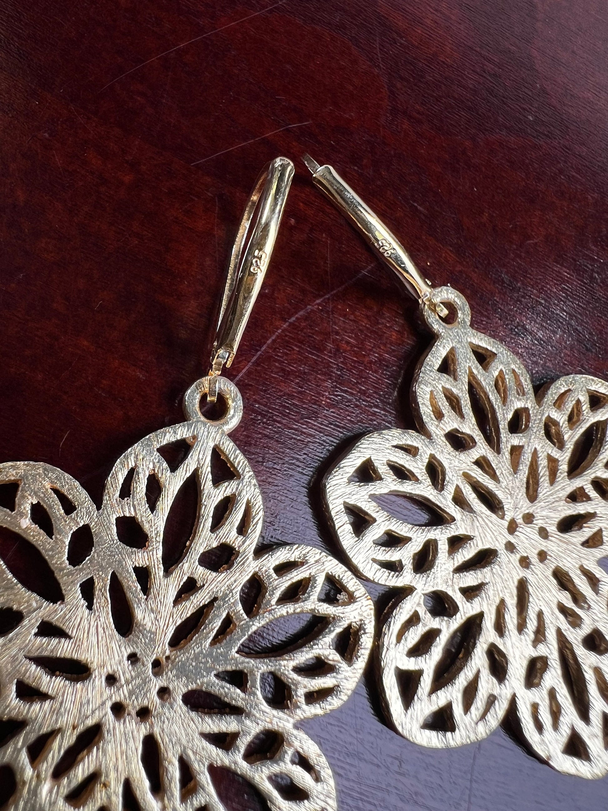 18k Gold Vermeil Bali brush gold Filigree flower 28x35mm Handmade Leverback Earrings, beautiful light yellow gold color Earrings, gift