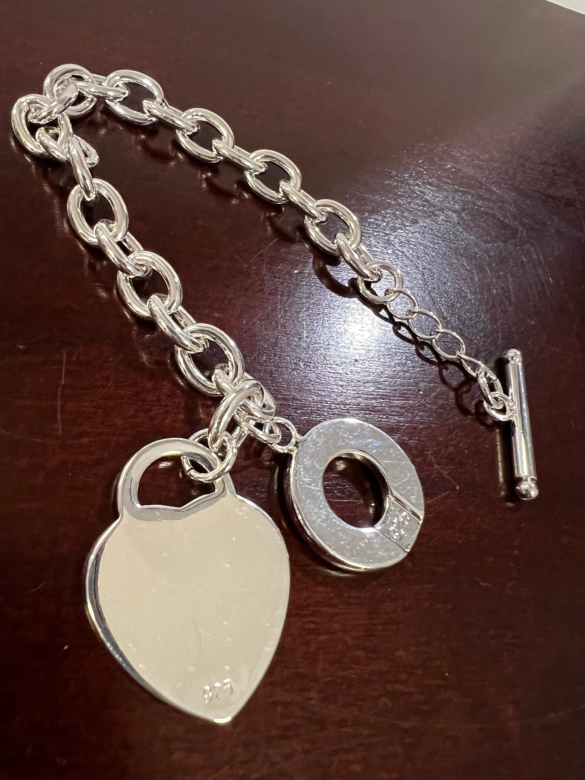 925 Sterling Silver Filled Heart charm dangling Oval Link Toggle Bracelet 7.5” Valentine, Girlfriend Gift, 26 gram Heavy Weight