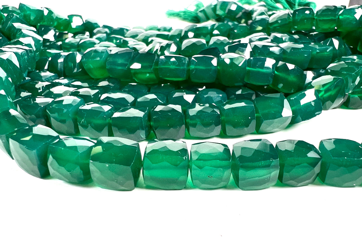 Genuine Green Onyx Faceted square cube 7.5-8mm AAA Quality Natural gemstone beads for Jewelry Making ,8” strand approx 24-25 pcs