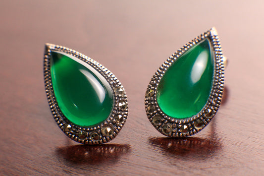 Vintage Marcasite 925 Sterling Silver, Green Onyx 13x20mm teardrop post earrings. 925 stamped, Antique vintage gift for her