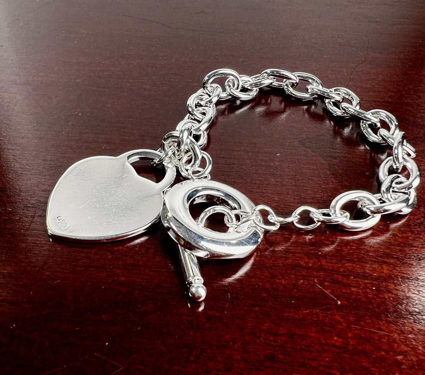 925 Sterling Silver Filled Heart charm dangling Oval Link Toggle Bracelet 7.5” Valentine, Girlfriend Gift, 26 gram Heavy Weight