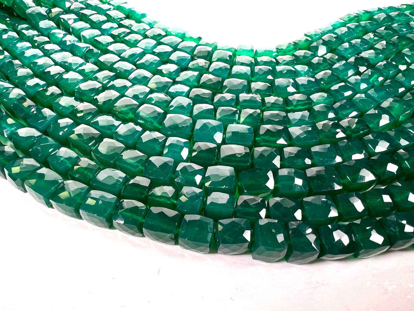 Genuine Green Onyx Faceted square cube 7.5-8mm AAA Quality Natural gemstone beads for Jewelry Making ,8” strand approx 24-25 pcs