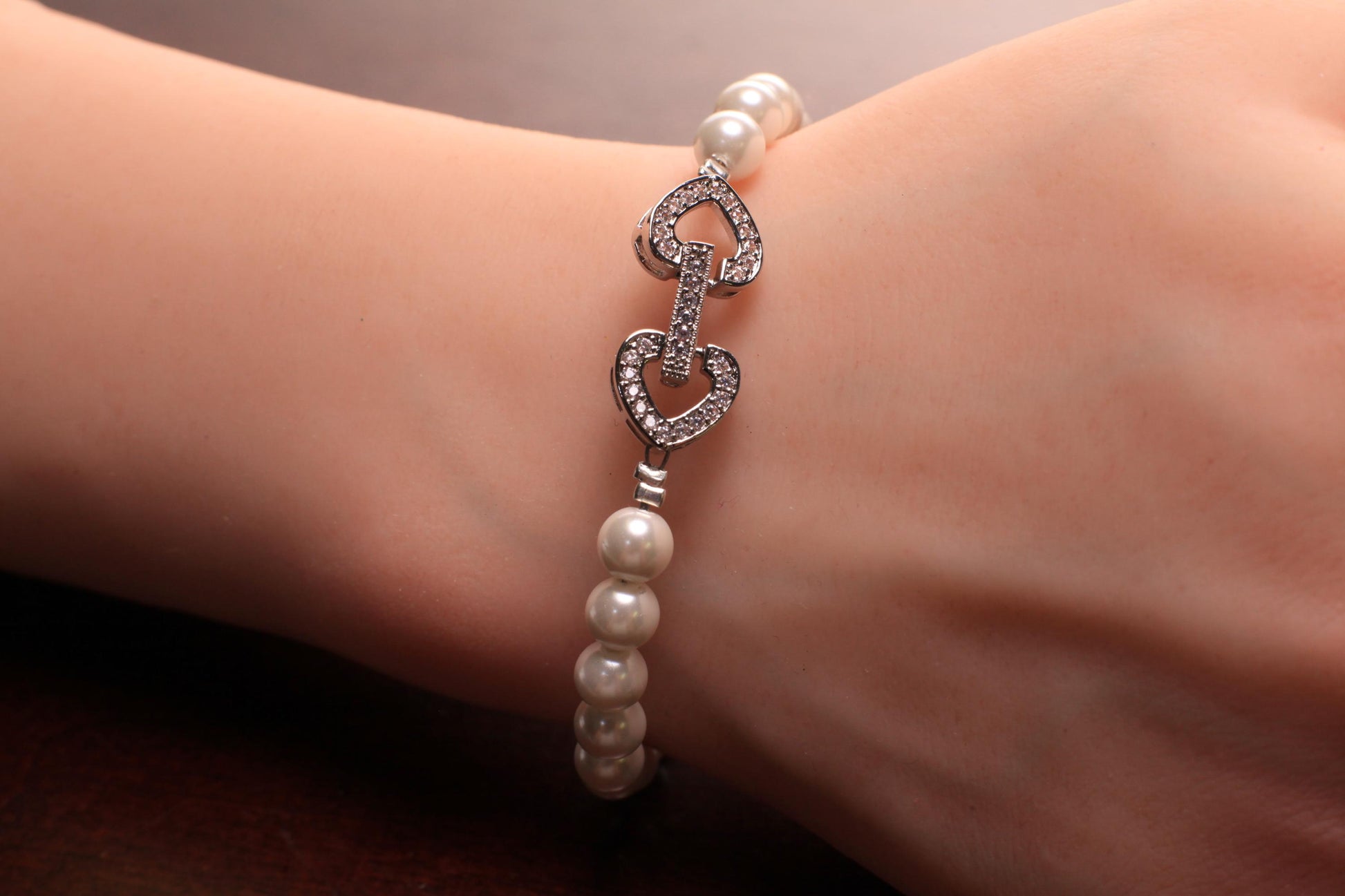 White South Sea Shell Pearl 8mm Bracelet in Fancy Heart CZ Diamond Sterling Silver Foldable Clasp, Bridal, Gift for Her, Handmade