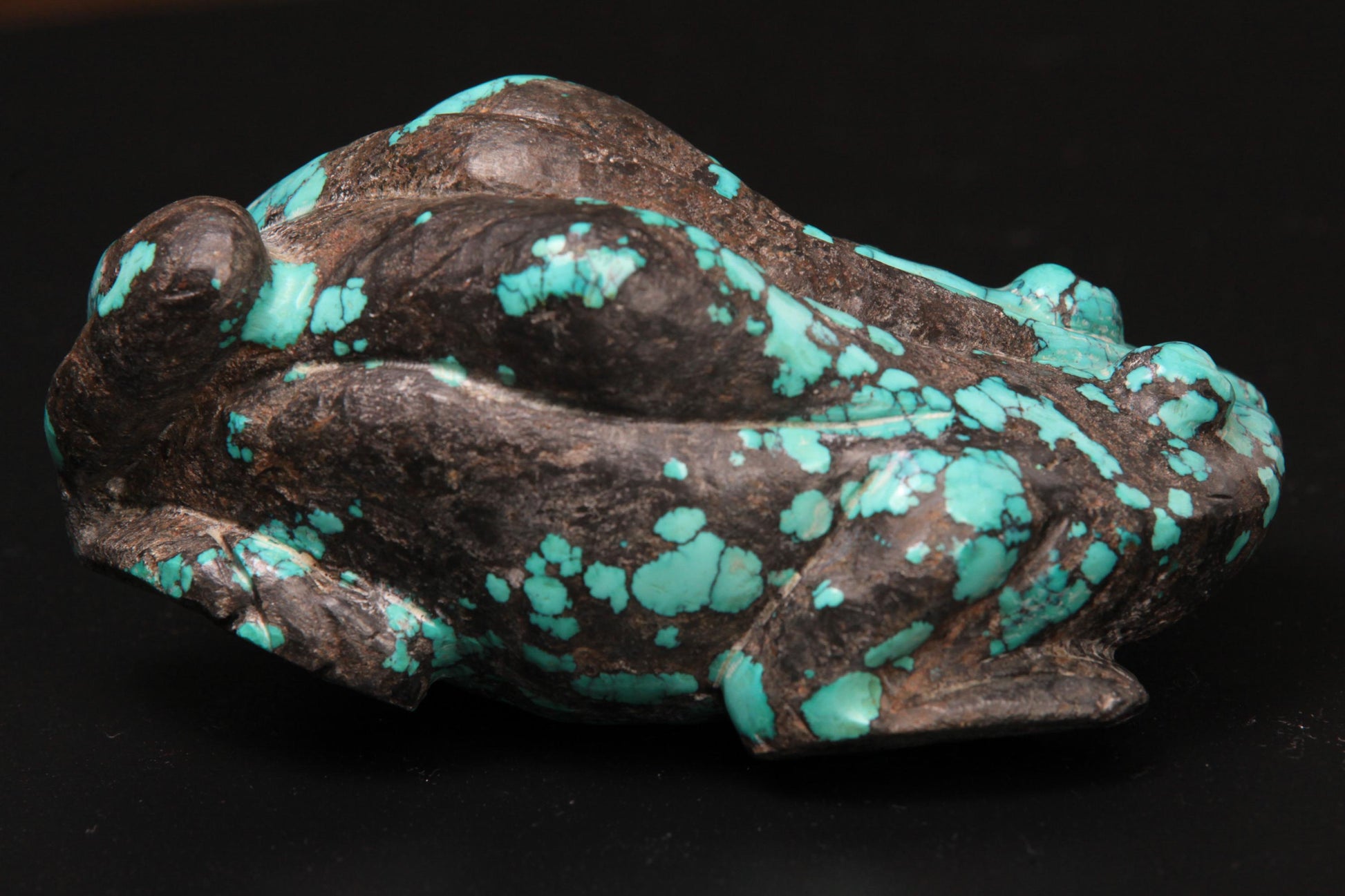 Genuine Spiderweb Tibetan Turquoise Hand Carved Frog,Totem,Miniature Animal Collectible Figurine Vintage Sculpture,Old Stock 982g 6x3.5x2.5"