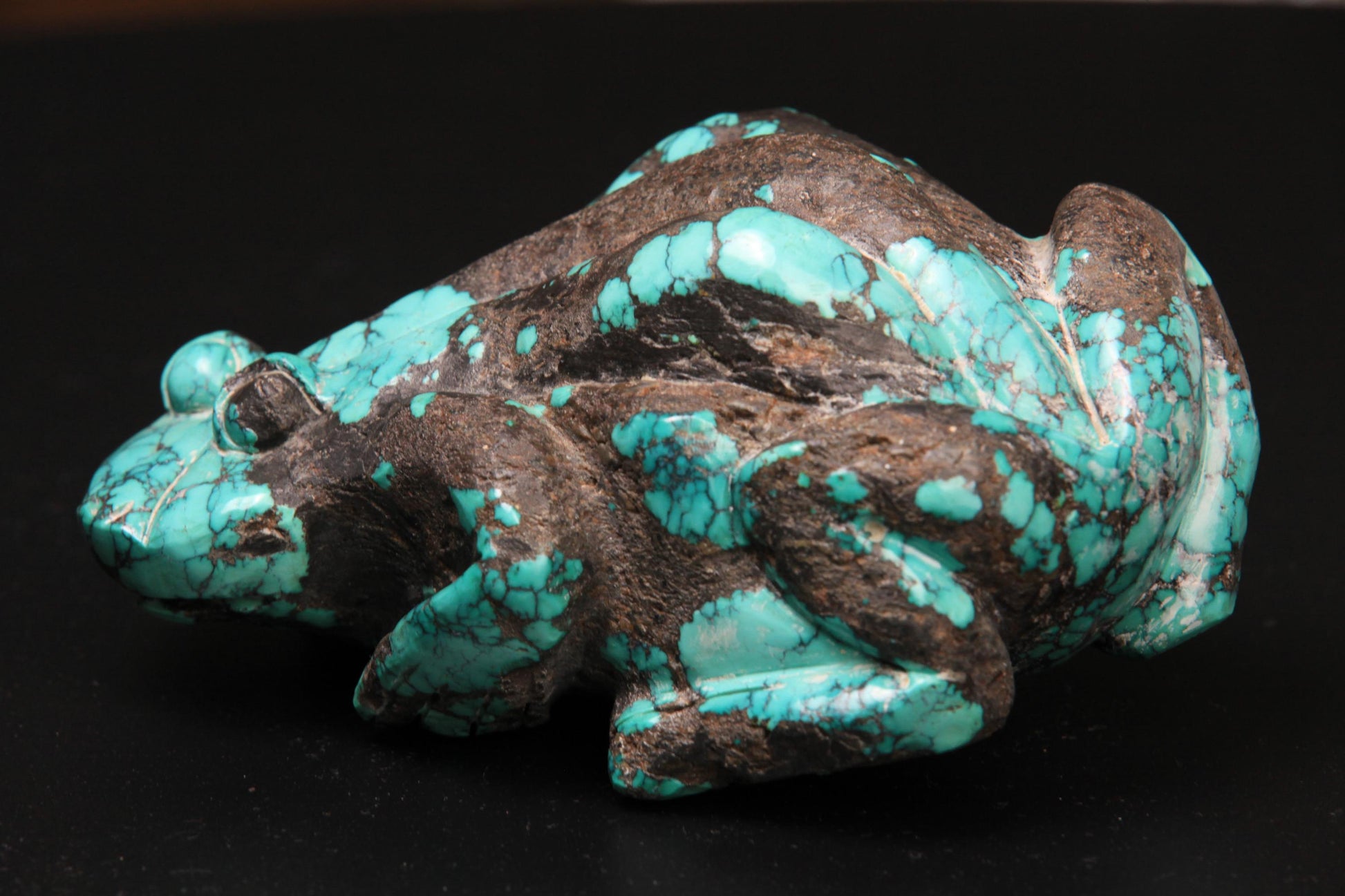 Genuine Spiderweb Tibetan Turquoise Hand Carved Frog,Totem,Miniature Animal Collectible Figurine Vintage Sculpture,Old Stock 982g 6x3.5x2.5"