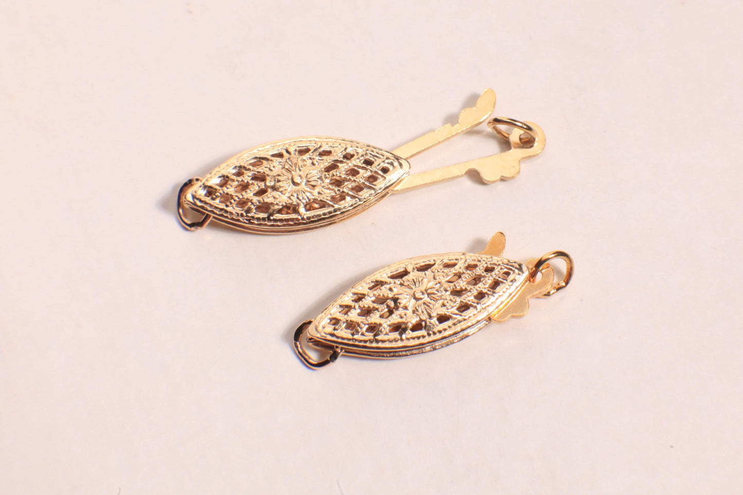 Fish Hook Filigree 6x14x3mm Clasp, 14K Gold Filled, Pearl Clasp, Double Sided Filigree Clasp, DIY Jewelry Making Findings, 1 piece
