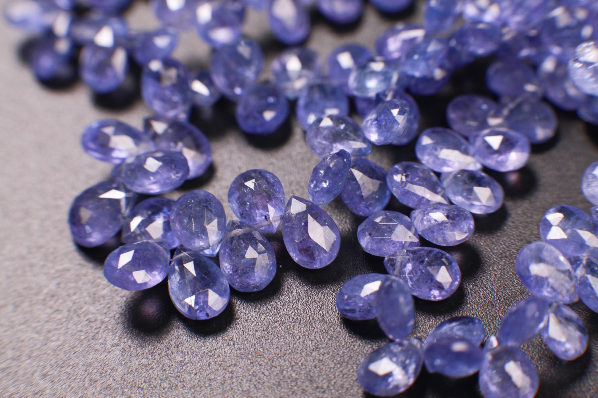 Natural Tanzanite Faceted Drop 4x6-6x8mm AAA quality Teardrop Gemstone Violet Blue Beads DIY Jewelry Making pear drop beads.