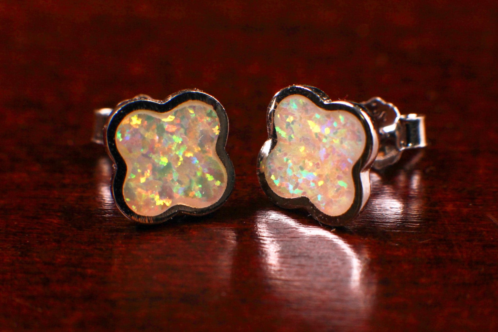 Genuine Ethiopian Fire Opal, Welo Opal, 8mm Clover Stud Earrings in 925 Sterling Silver Fiery Welo Opal Elegant Earrings, 925 Stamped