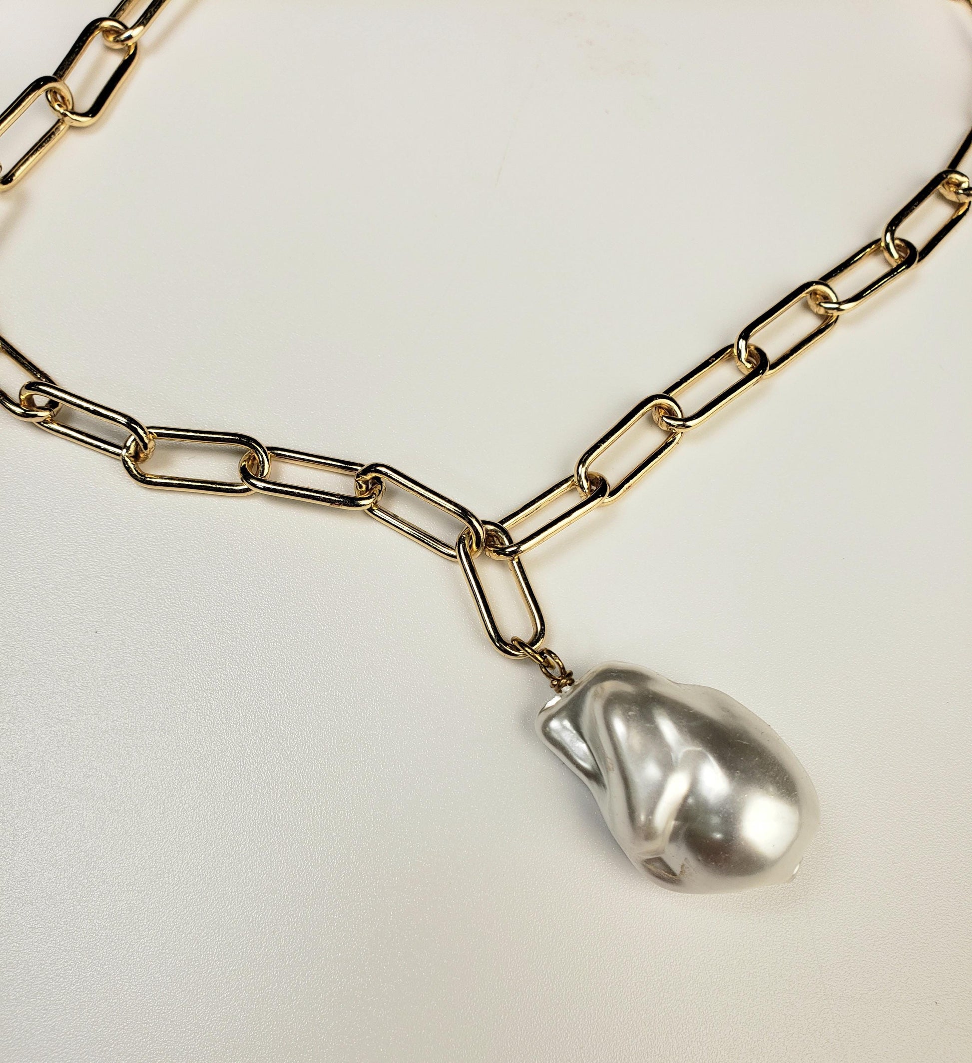 18k Gold Paper clip chain large size 7x17mm chain with huge Baroque pearl 20x30mm pendant gold necklace Resistance and Unity