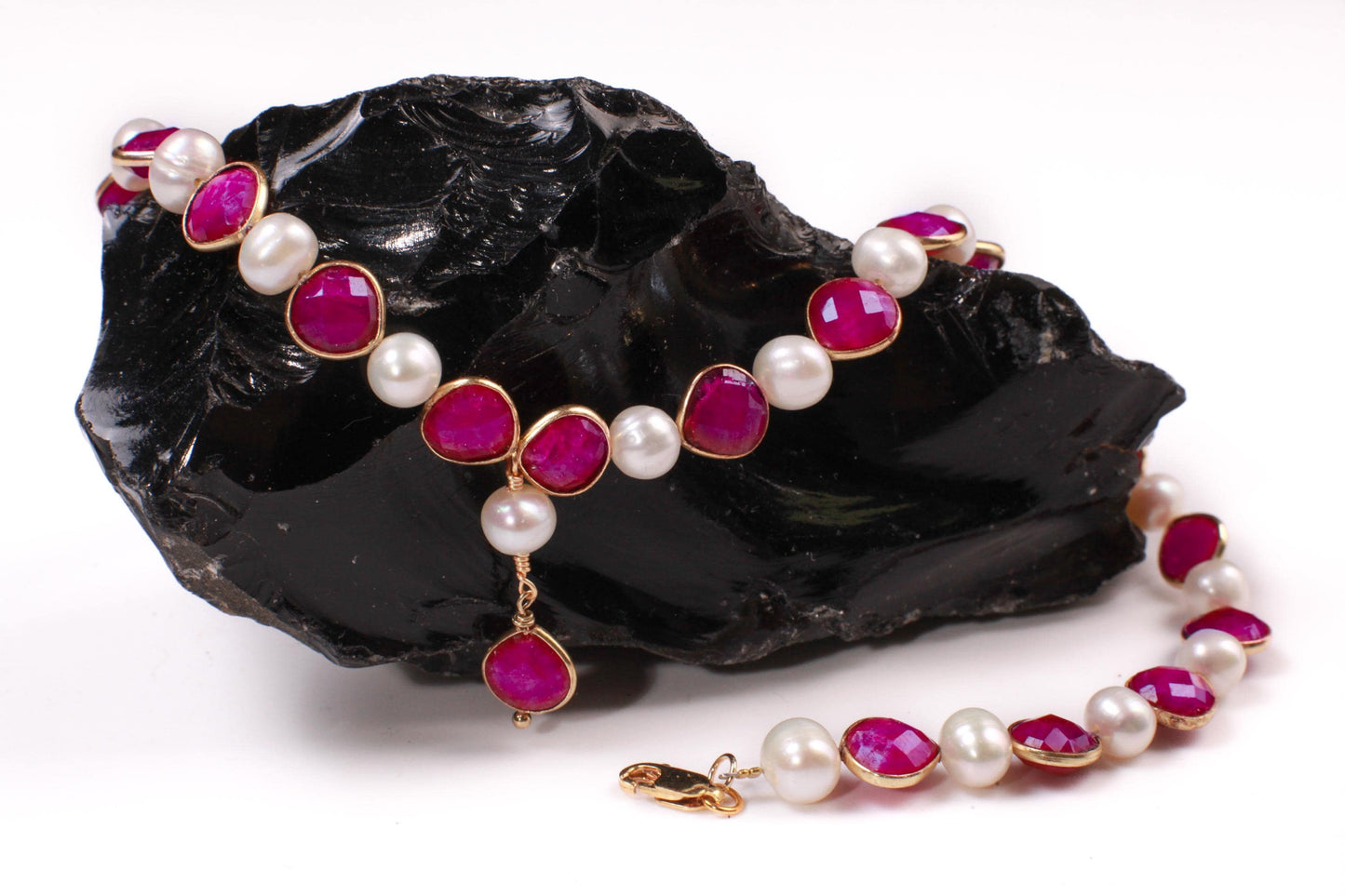Genuine pink Ruby Heart shape Bezel with fresh Water Pearl 22k Gold vermeil Y necklace purplish pink Valentine, Bridesmaid