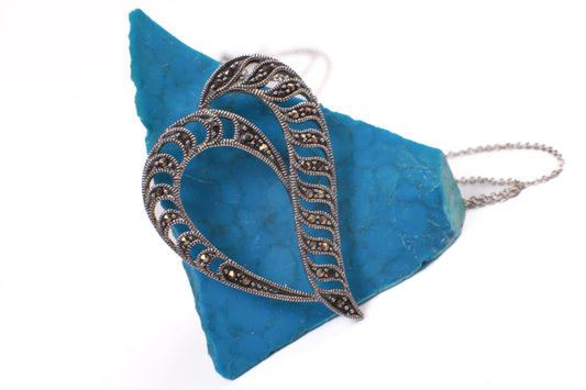 Vintage Marcasite 925 Sterling Silver heart shape 30x42mm pendant with Rhodium Non Tarnish Sterling Silver Chain Vintage, 925 stamp