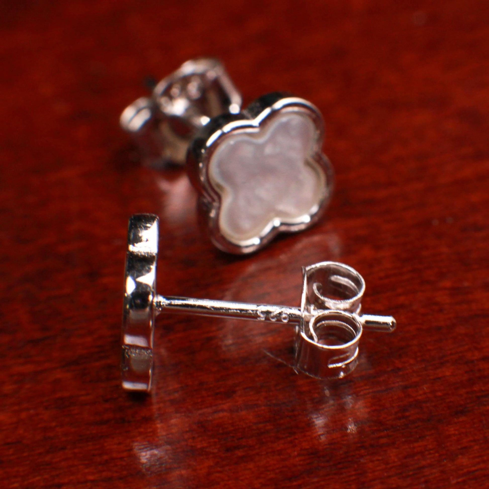 935 Sterling Silver Natural Mother of Pearl 8mm Flower Stud Earrings 925 Stamped. Minimalist elegant earrings gift